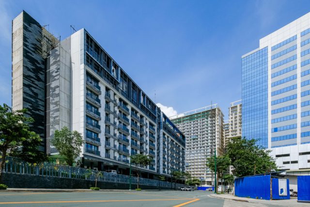 Megaworld International McKinley West Township